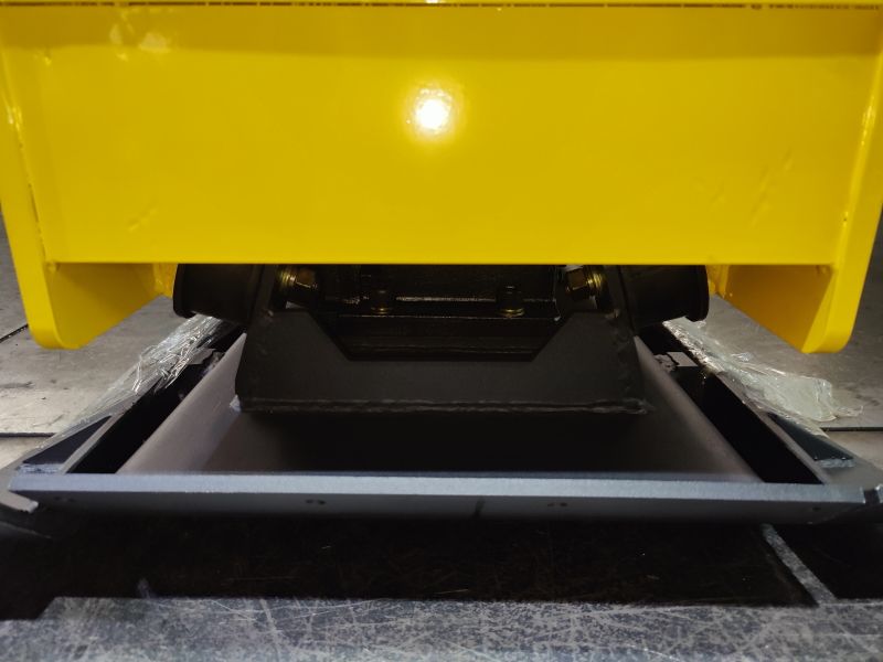 Виброплита реверсивная TOR C-330A(P) 300 кг, 38кН дизельная